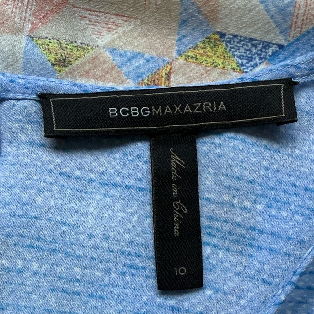 BCBGMaxAzria Geometric Print Midi Dress Sleeveless Pastel Blue Coral Accents 10 - Picture 11 of 14